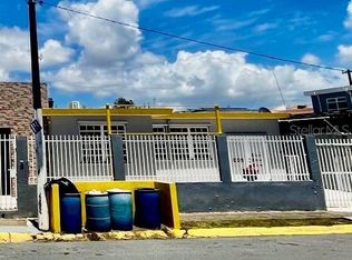 4D53 Playera Lomas Verdes, Bayamon, PR 00956