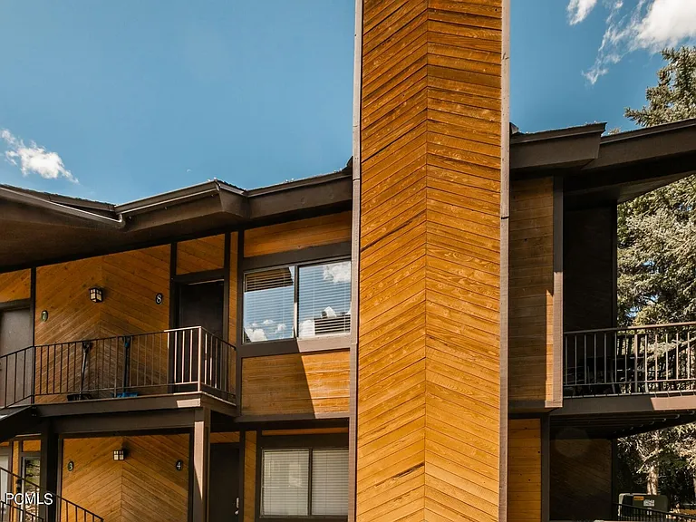 2025 Canyons Resort Dr #G8 — Photo 26