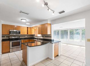 1812 Lady Mary Dr, Clearwater, FL 33756