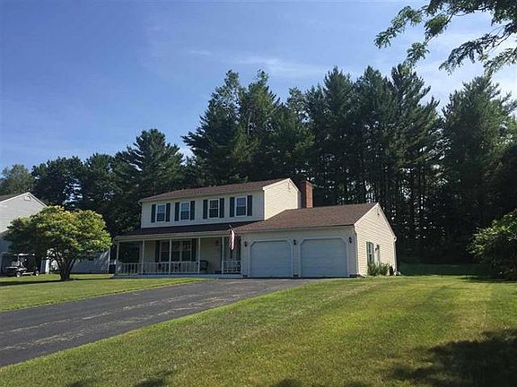2nd image of 93 N Harbor Rd