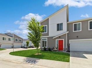 874 NE Phlox Ave, Waukee, IA 50263