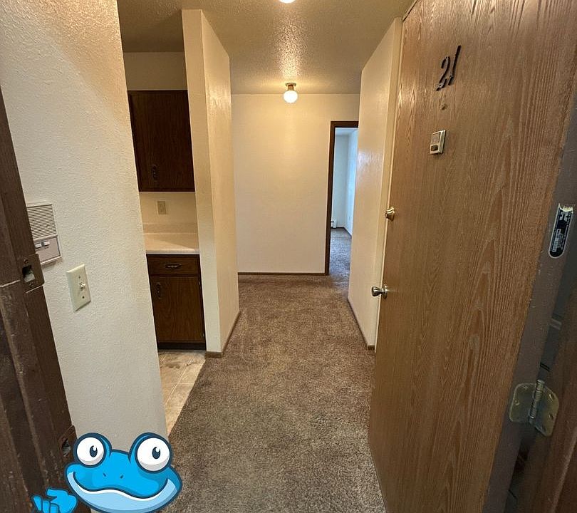 1st image of 1506 10th Ave NE #21