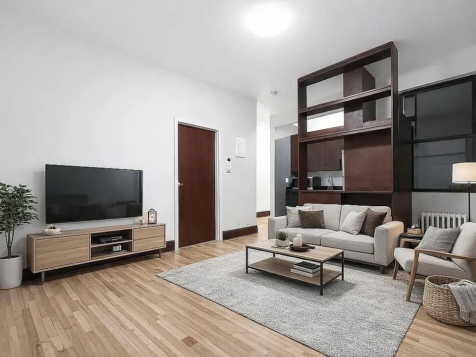 1st image of 28 W 125th St APT 1E
