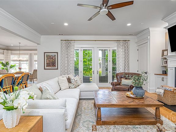 5th image of 85 Waterway Drive