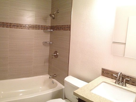 2nd image of 1693 Canary Dr