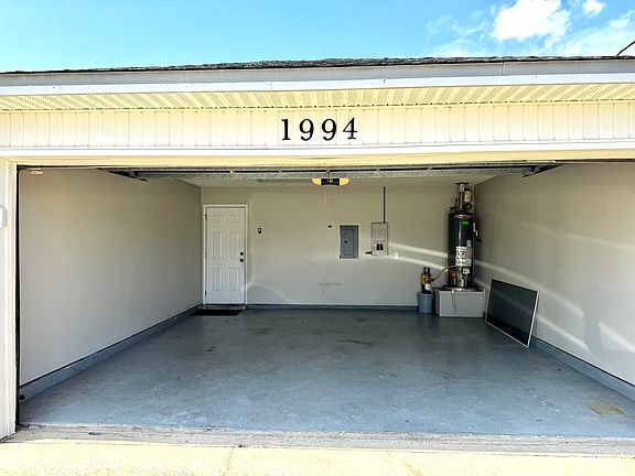 2nd image of 1994 Coral Reef Rd