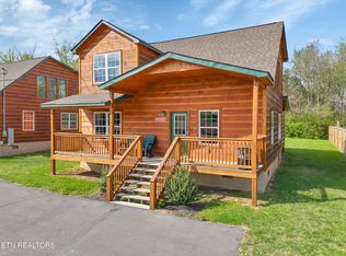 218 Caton Rd, Sevierville, TN 37862