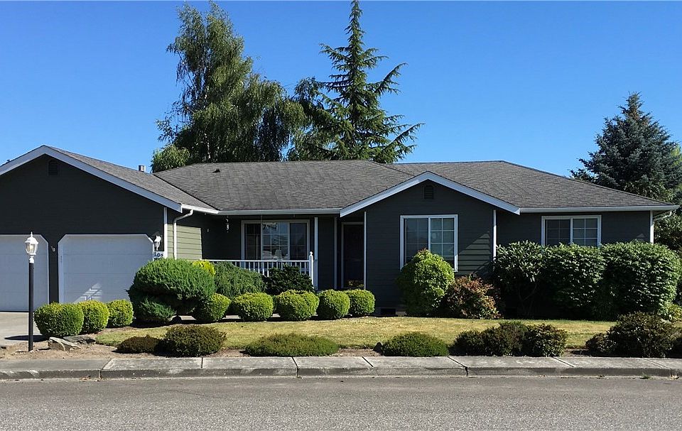 Solid, quality built rambler with real curb appeal!