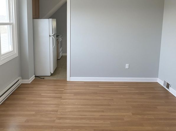 849 Baldwin St #3, Waterbury, CT 06706