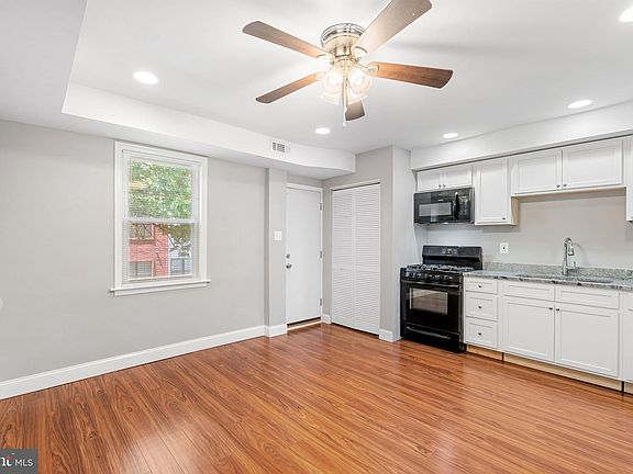 5th image of 834 19th St NE