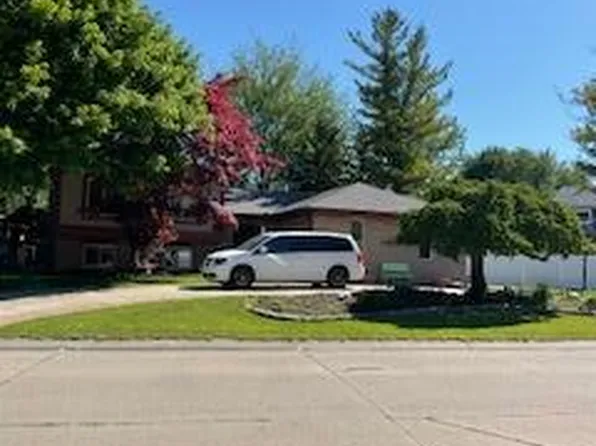 39480 Baroque Blvd, Clinton Township, MI 48038