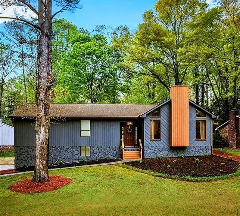 1st image of 2512 Hidden Hills Dr