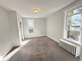 210 Franklin Ave