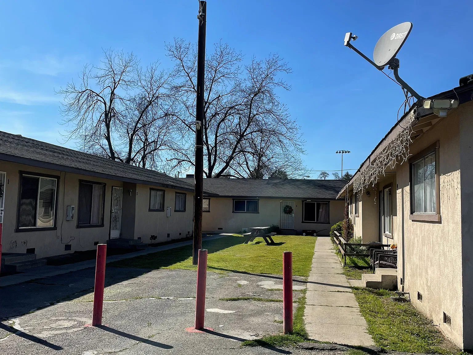 2 bed, 880 sqft, $1,580 — Photo 1