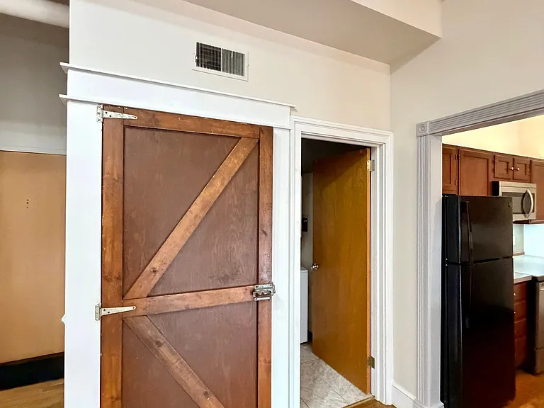 231 N Shippen St #325 — Photo 7