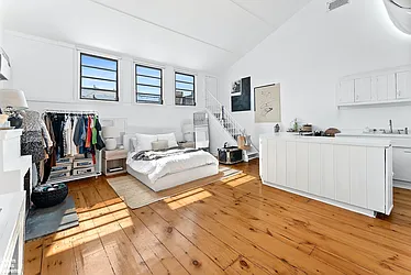 Rented by Brown Harris Stevens