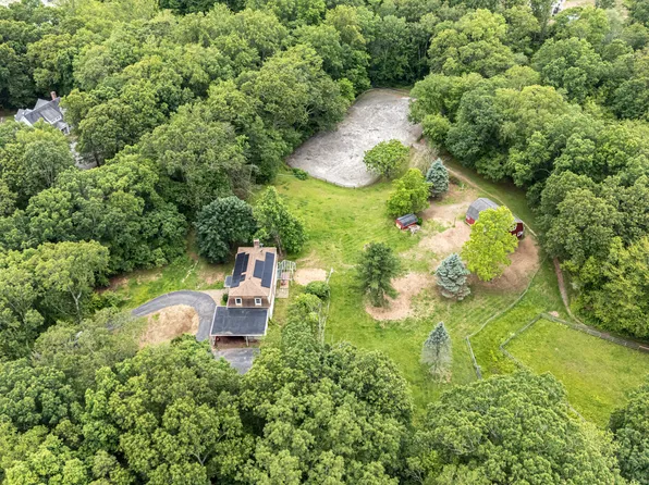 29 Daniels Road, East Haddam, CT 06423