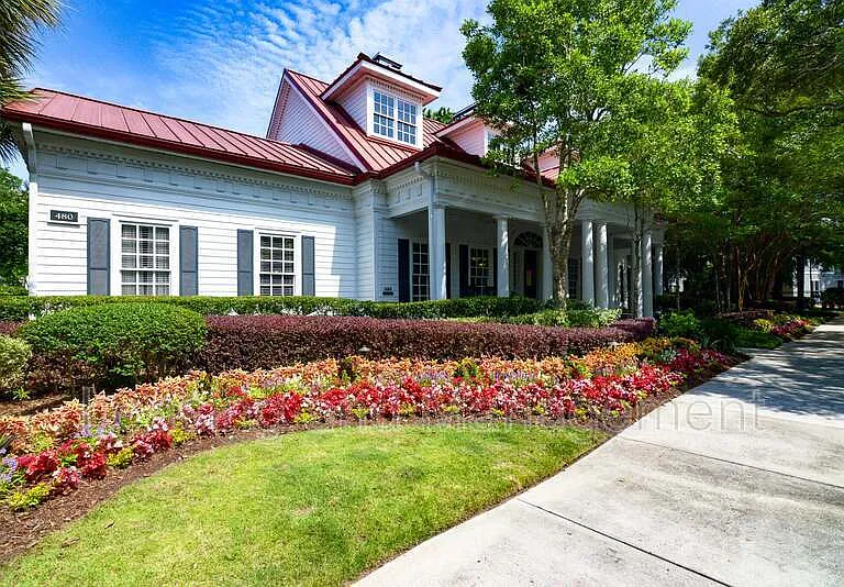 1035 Telfair Way — Photo 27