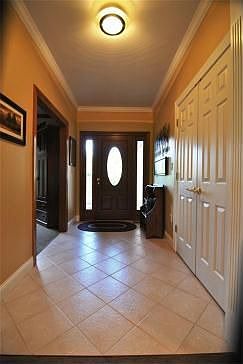 2nd image of 5449 Hollyridge Ct