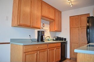 4th image of 508 4th Ave NW