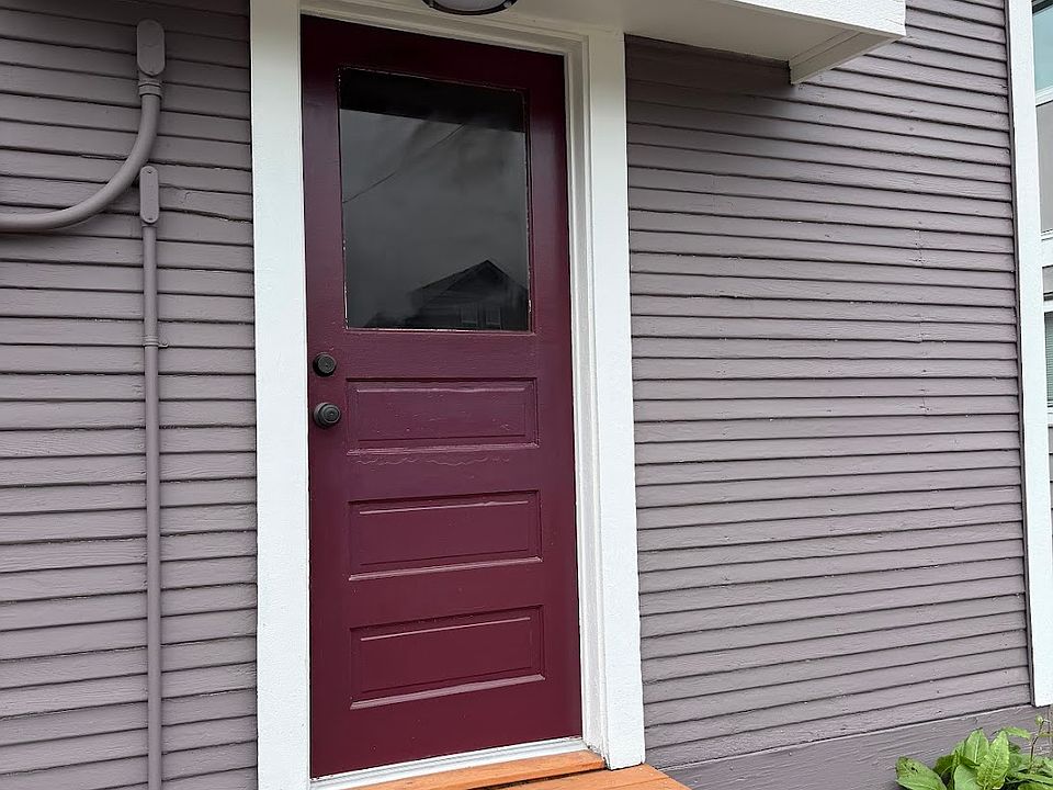 1st image of 214 W 3rd St #1/2