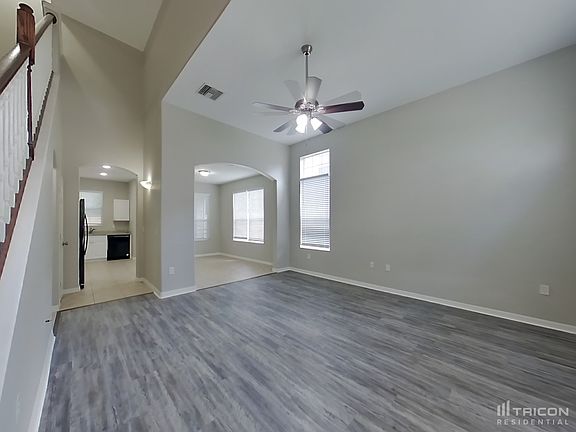 3rd image of 3173 Oak Brook Ln
