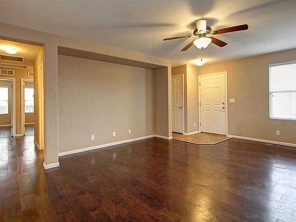 4th image of 827 Lonewolf Cir