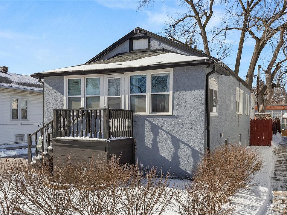 1st image of 1914 S 8th Ave