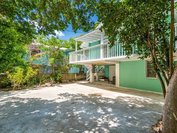 210 Palm Ave, Islamorada, FL 33036