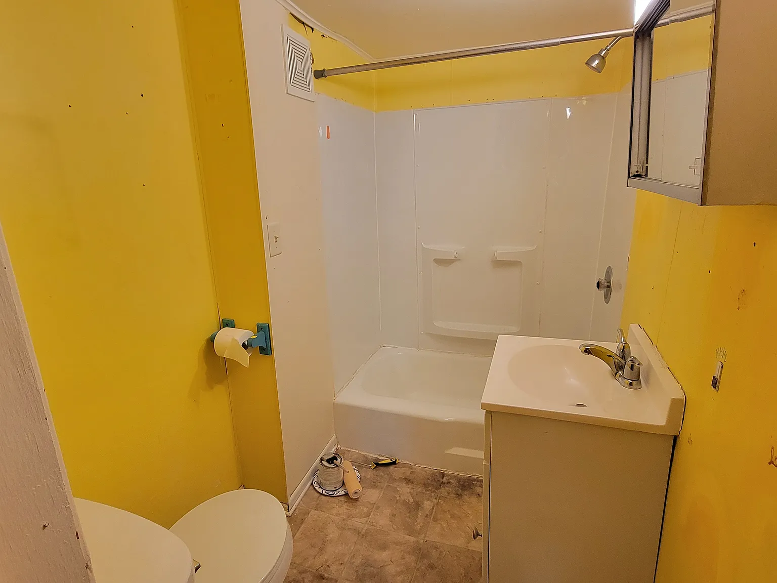 4 bed, $870 — Photo 4