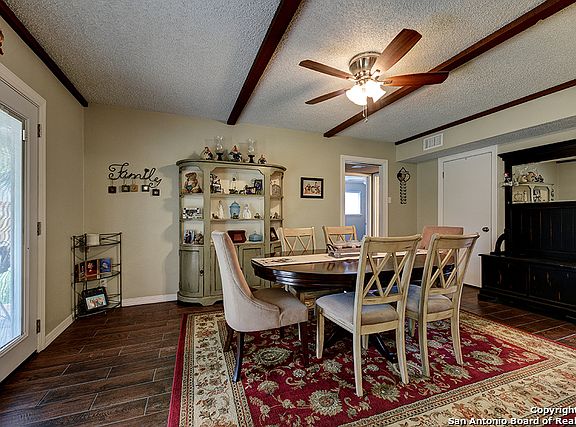5th image of 123 Madrid Dr