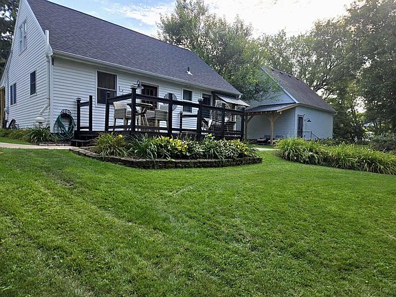 4th image of 3760 Hubertus ROAD