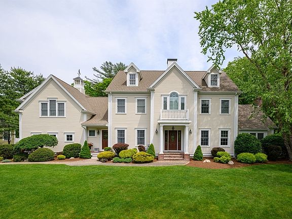 2nd image of 36 Stone Meadow Ln