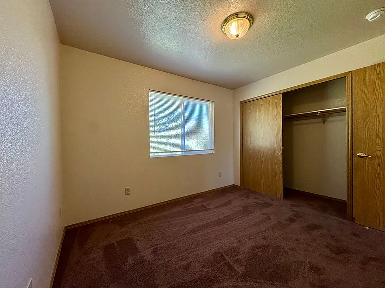 1411 Bay St — Photo 7