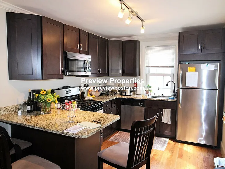 Braemore Rd — Photo 10