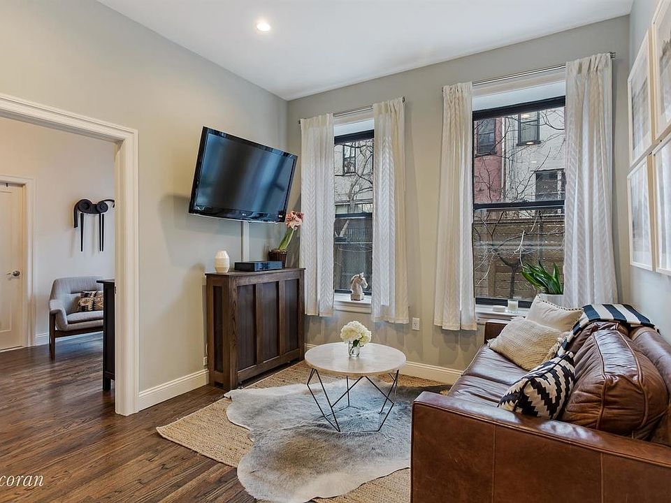 1st image of 925 Union St APT 1D