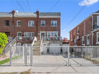 2752 Pearsall Avenue, Bronx, NY, 10469