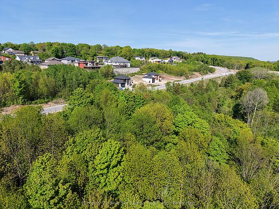 4th image of 74 Kenreta Dr