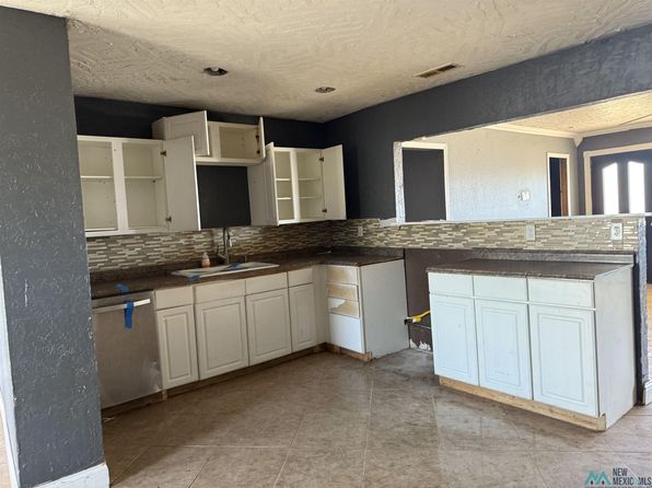 428 W Tierra Blanca Rd, Clovis, NM 88101