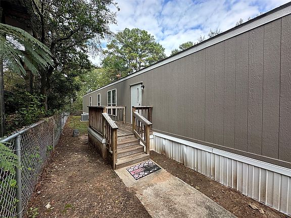 2nd image of 13154 S Lee Shore Dr