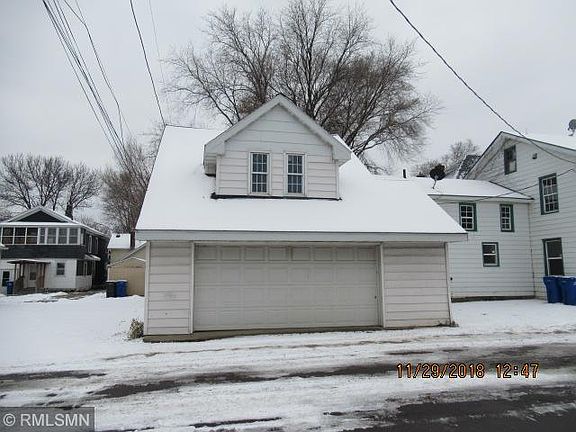 5th image of 106 Douglas St