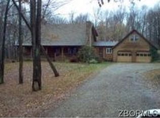4175 Piper Rd, Zanesville, OH 43701