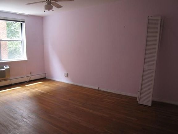 4th image of 120 E Hartsdale Ave APT 3F
