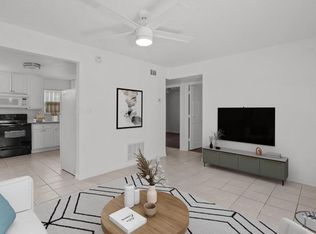 918 Winnie St APT 110, Galveston, TX 77550