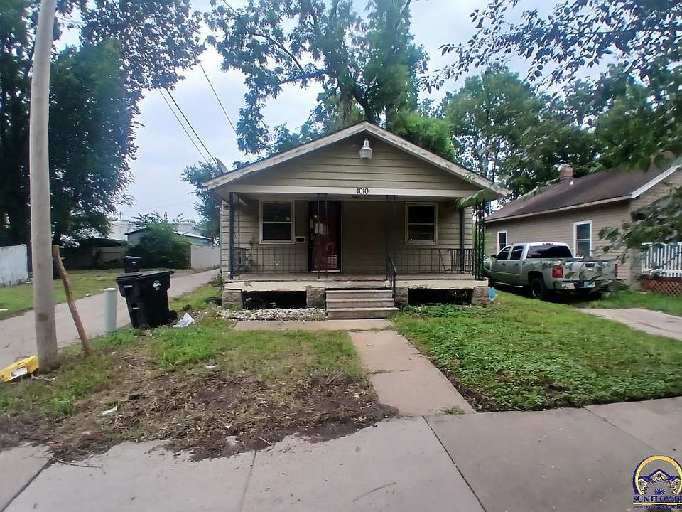 1st image of 1010 SE Locust St