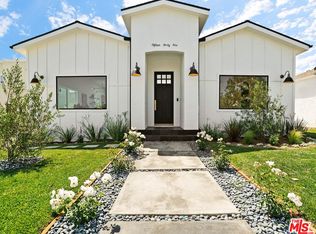 1541 S Genesee Ave, Los Angeles, CA 90019