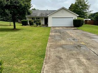 1568 Langdon Park Dr, Winder, GA 30680