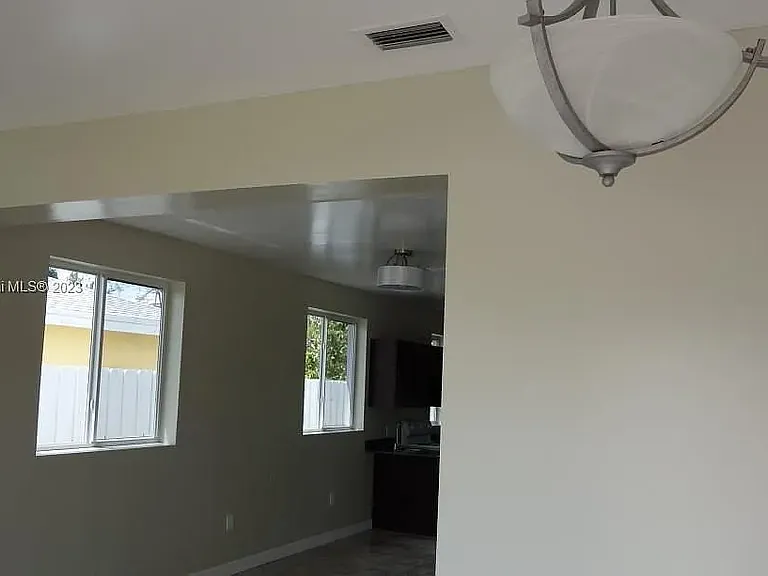 8861 SW 127th Ter — Photo 36