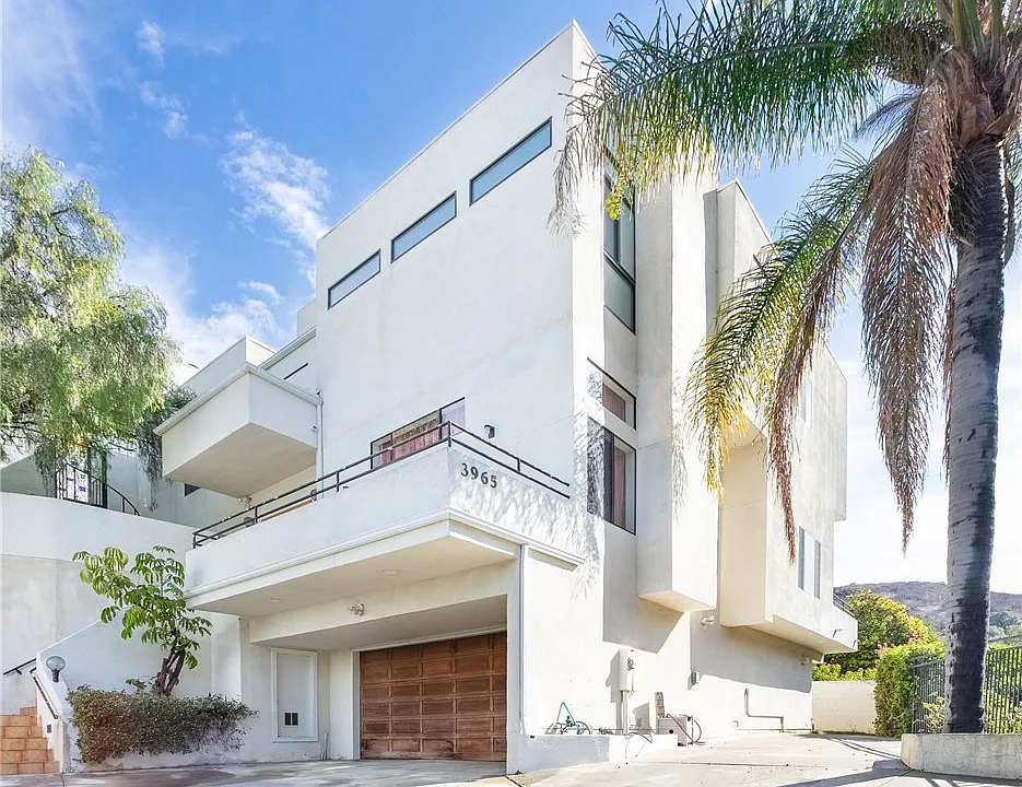 3965 Alta Mesa Dr