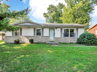 4802 Eastgate Dr, Columbus, IN 47203